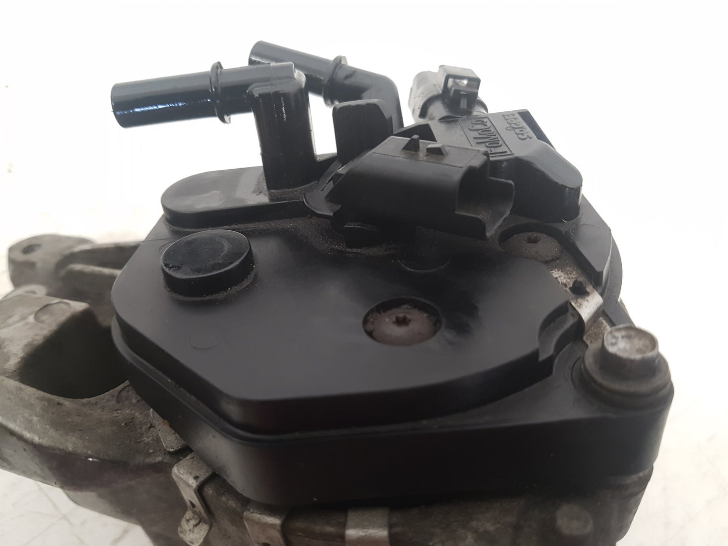 2010 - 2012 Volvo S40  Saloon Fuel Filter Housing AV6Q9180AF