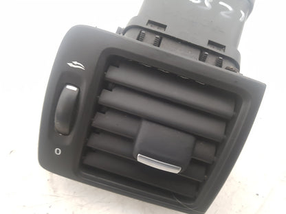 2006 - 2013 Volvo C30  Hatchback AIR VENT (DRIVER SIDE FRONT) 39888290