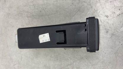 2007 Volvo V70  Estate Cup Holder 30722444