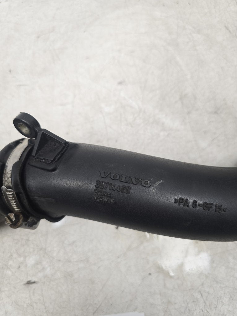 2000 - 2007 Volvo XC70  Estate Intercooler Pipe 30714480