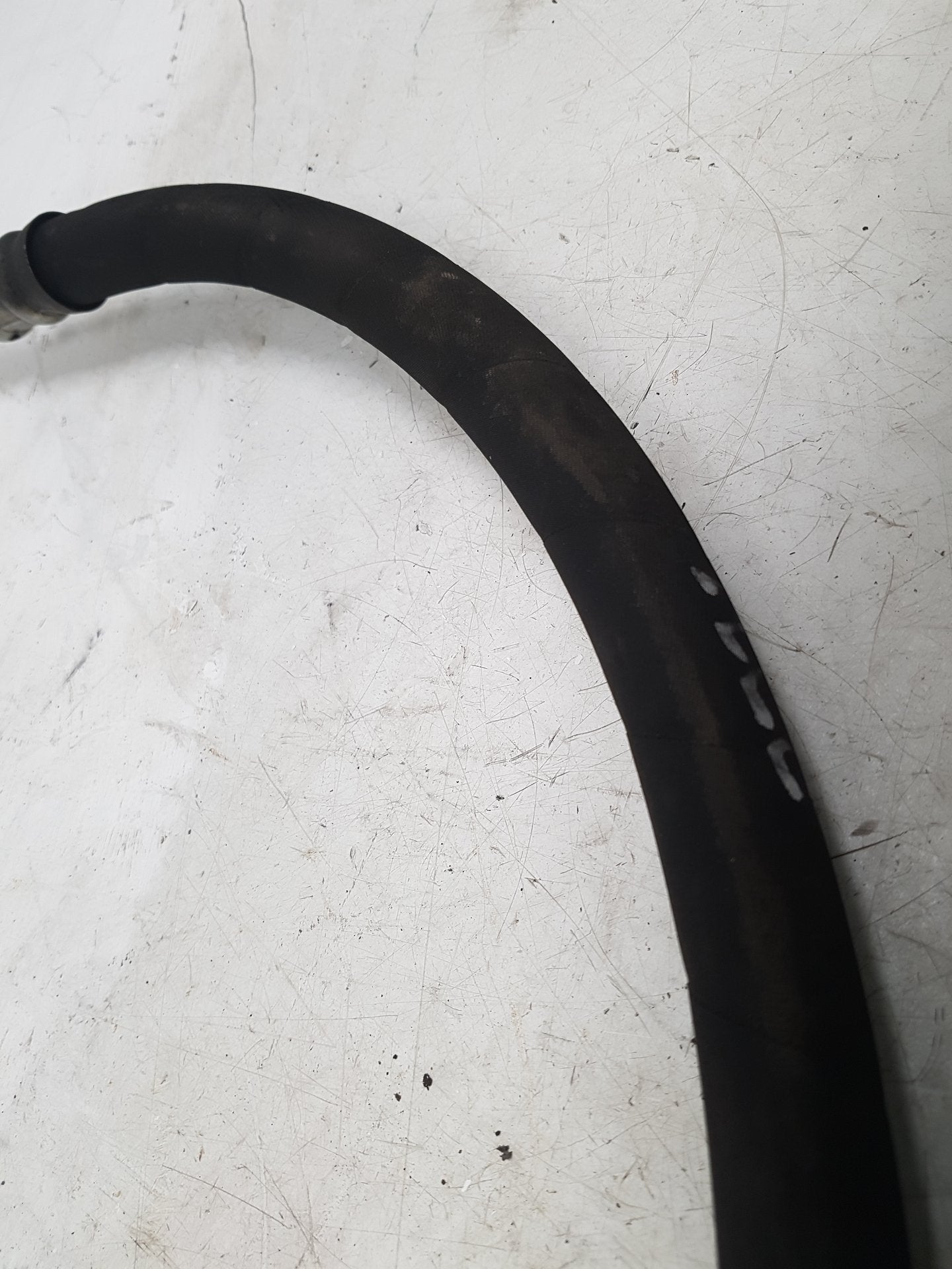 2010 - 2014 Volvo V60  Estate A/C Pipe  31291836