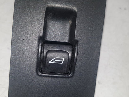 2007 - 2012 Volvo V50   Estate Left Front Window Switch 30773214