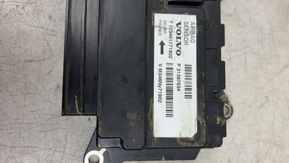 2013 - 2016 Volvo V40 III 525 Hatchback Airbag Module 31387534
