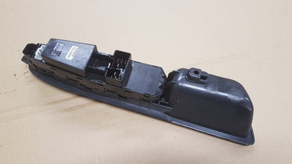 1999 - 2003 Volvo S40  Saloon Right Front Door Window 30889746