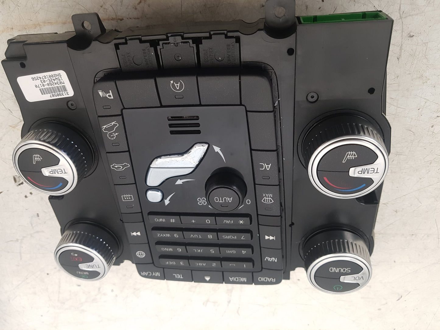 2009 - 2017 Volvo XC60 I 156 Estate HEATER & RADIO CONTROL PANNEL 31398587