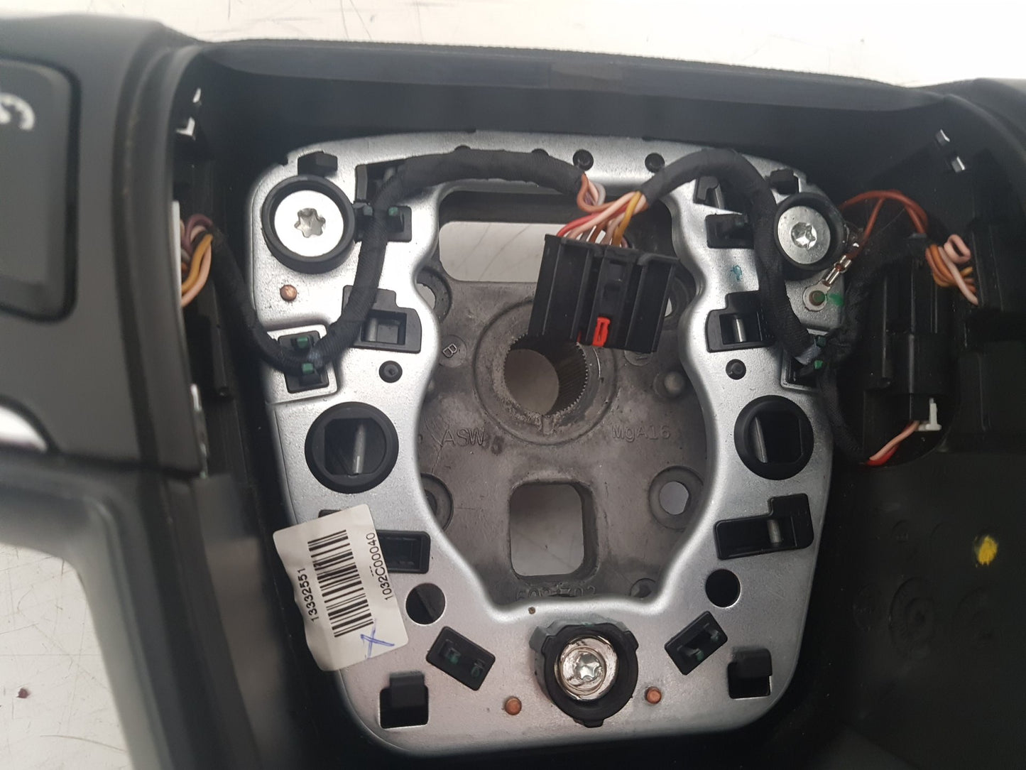 2010 - 2012 Saab 9-5  Saloon Steering Wheel 13332551