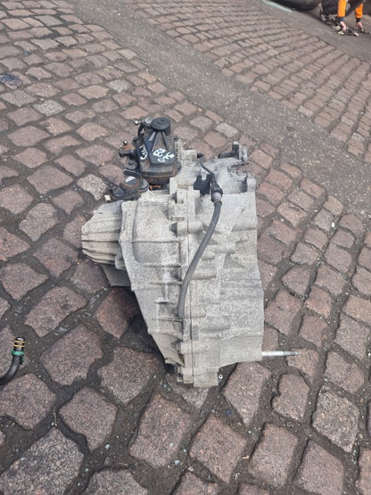 2010 - 2014 Volvo S60  Saloon Manual Gearbox 1285017