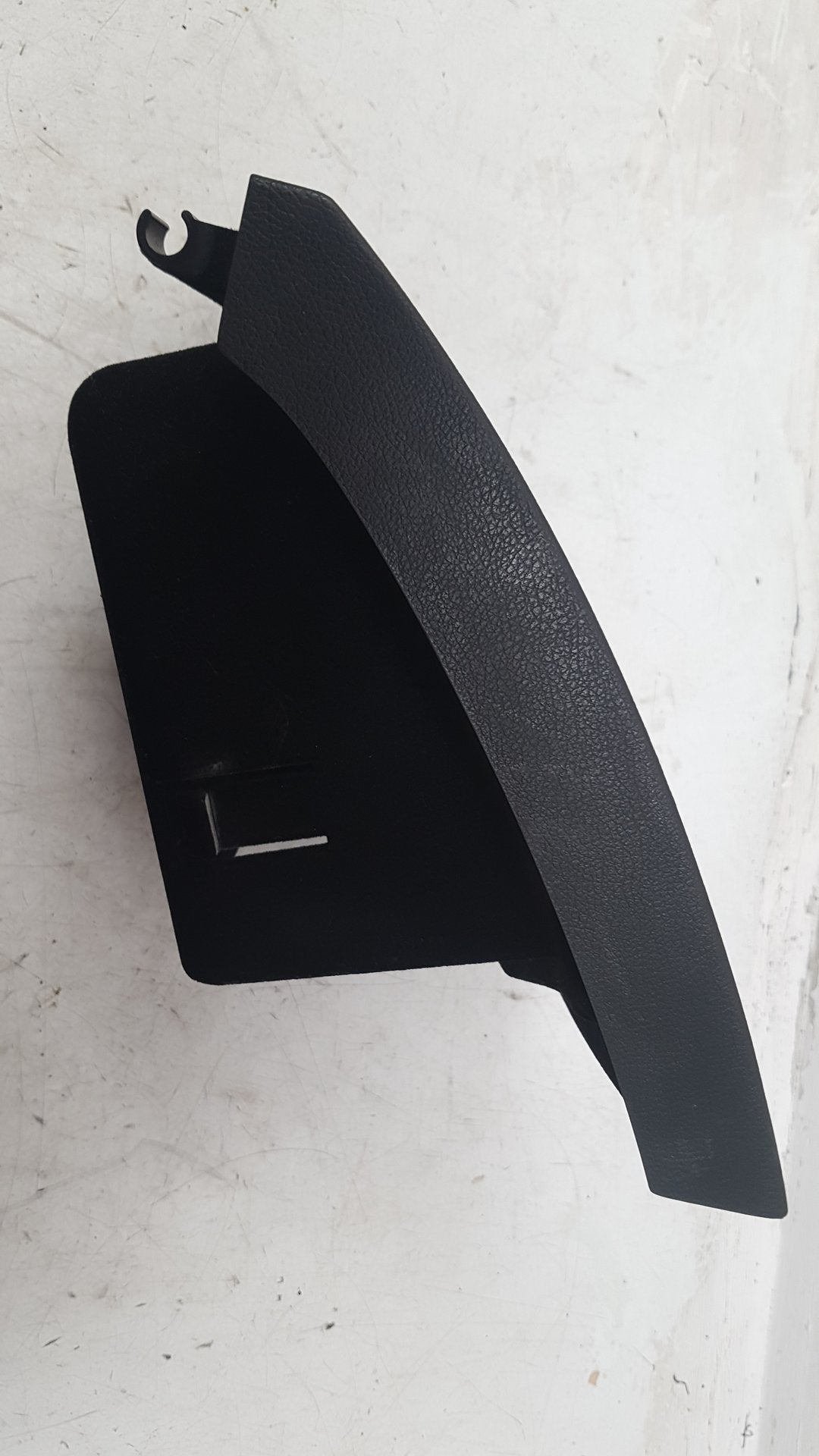 2010 - 2012 Saab 9-5  Saloon Glove Box