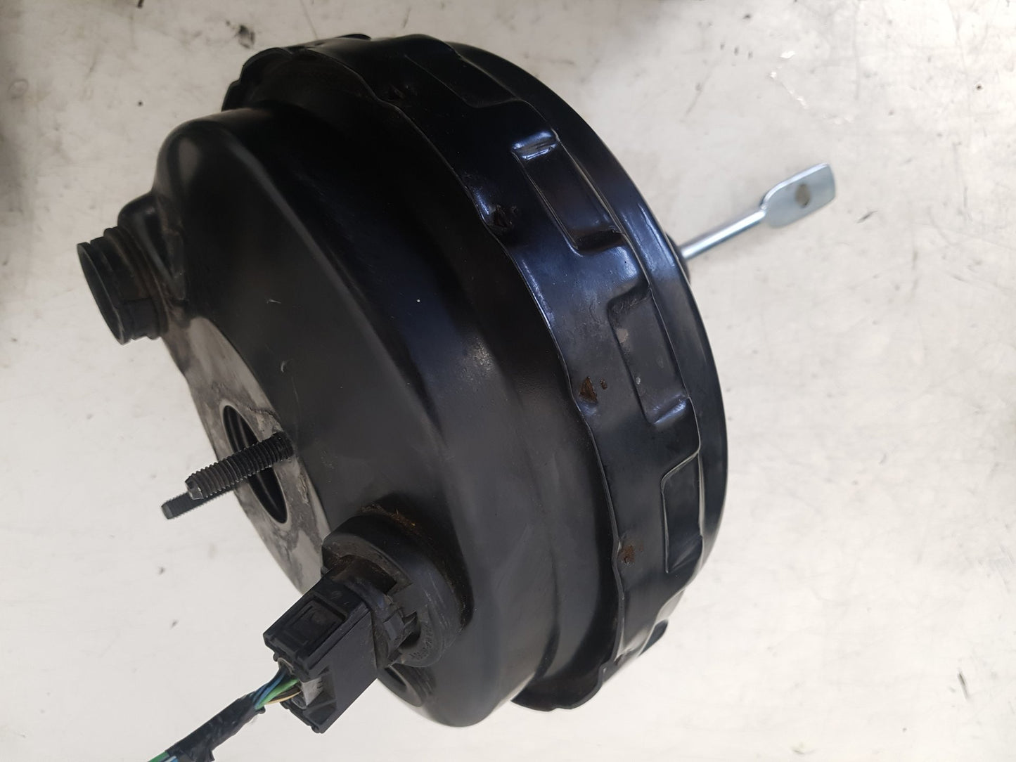 2007 Volvo V70  Estate Brake Booster 30793678
