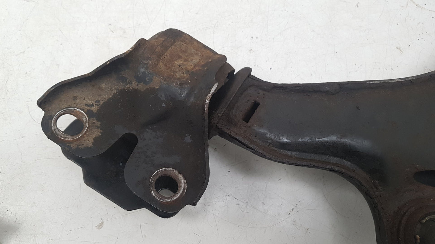 2010 - 2014 Volvo XC60  Estate Right Front Lower Control Arm 31317666