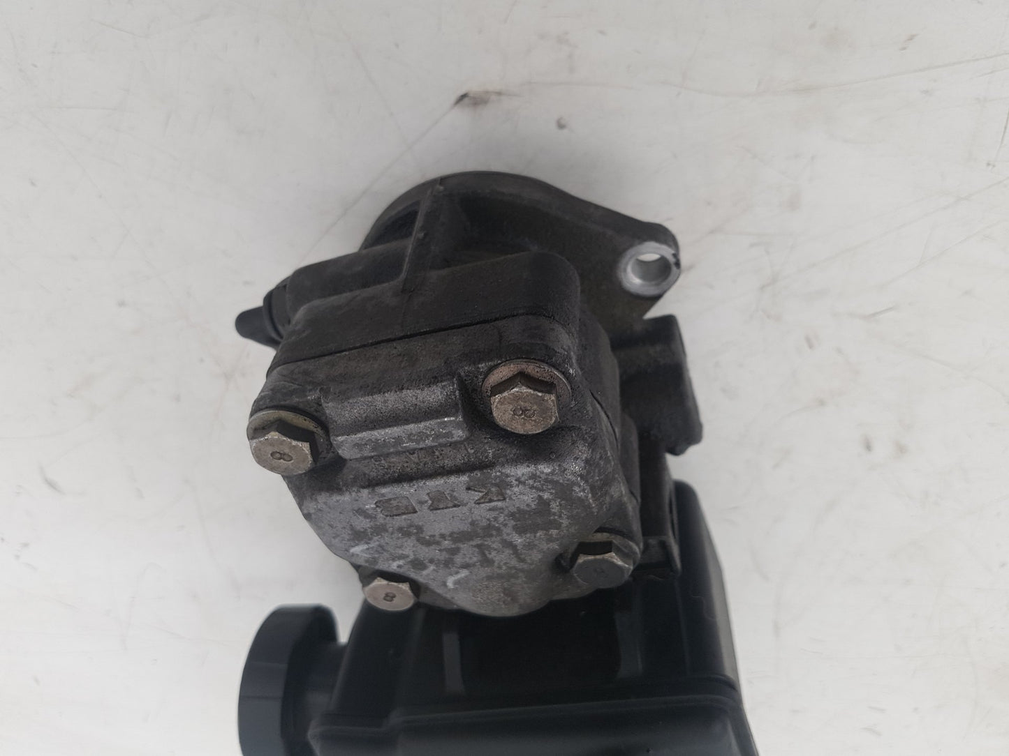 2004 Saab 9-3  Convertible POWER STEERING RESEVOIR 12785125