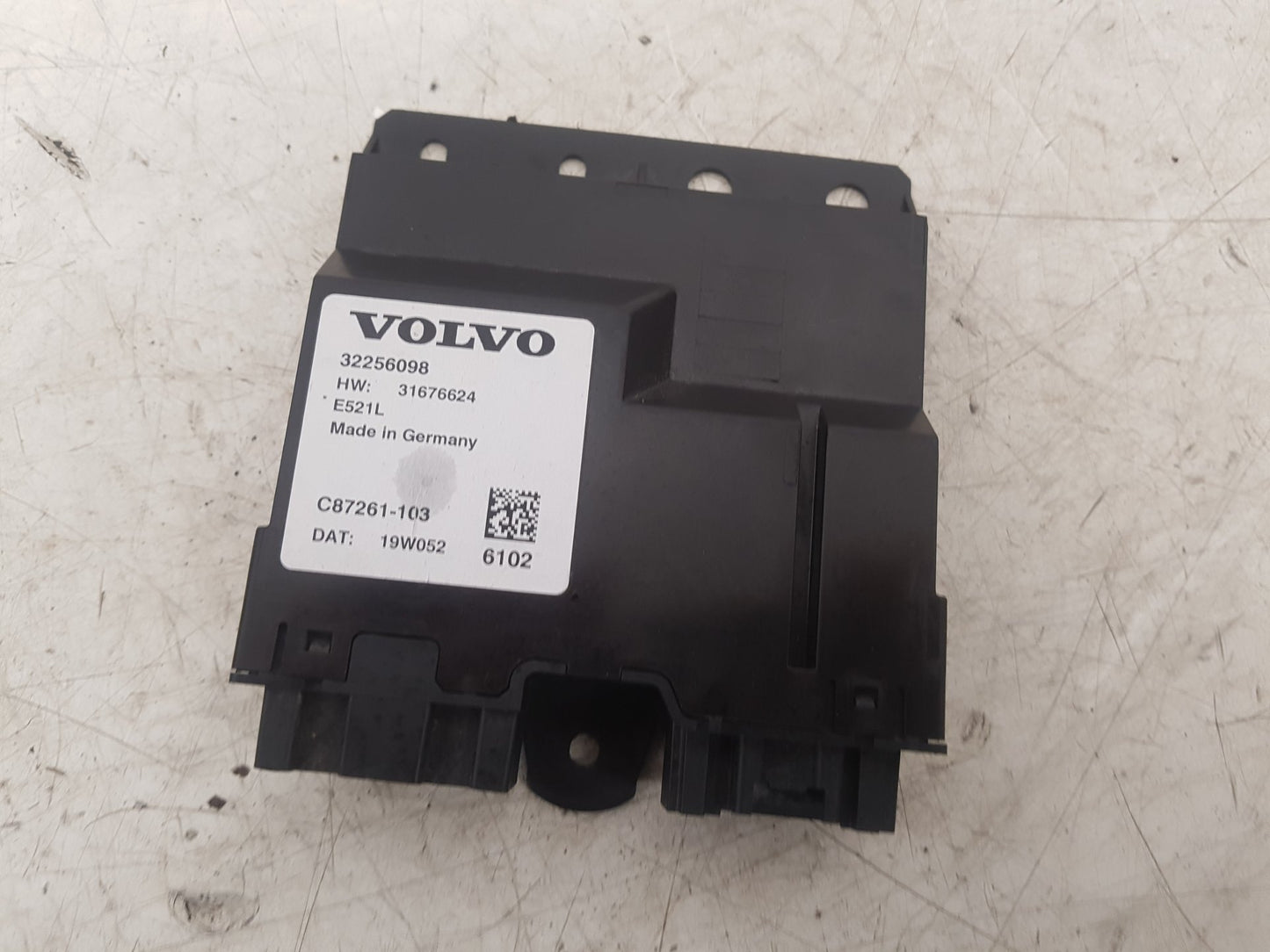 2017 - 2026 Volvo V60 II 225 Estate Tailgate Control Module 32256098