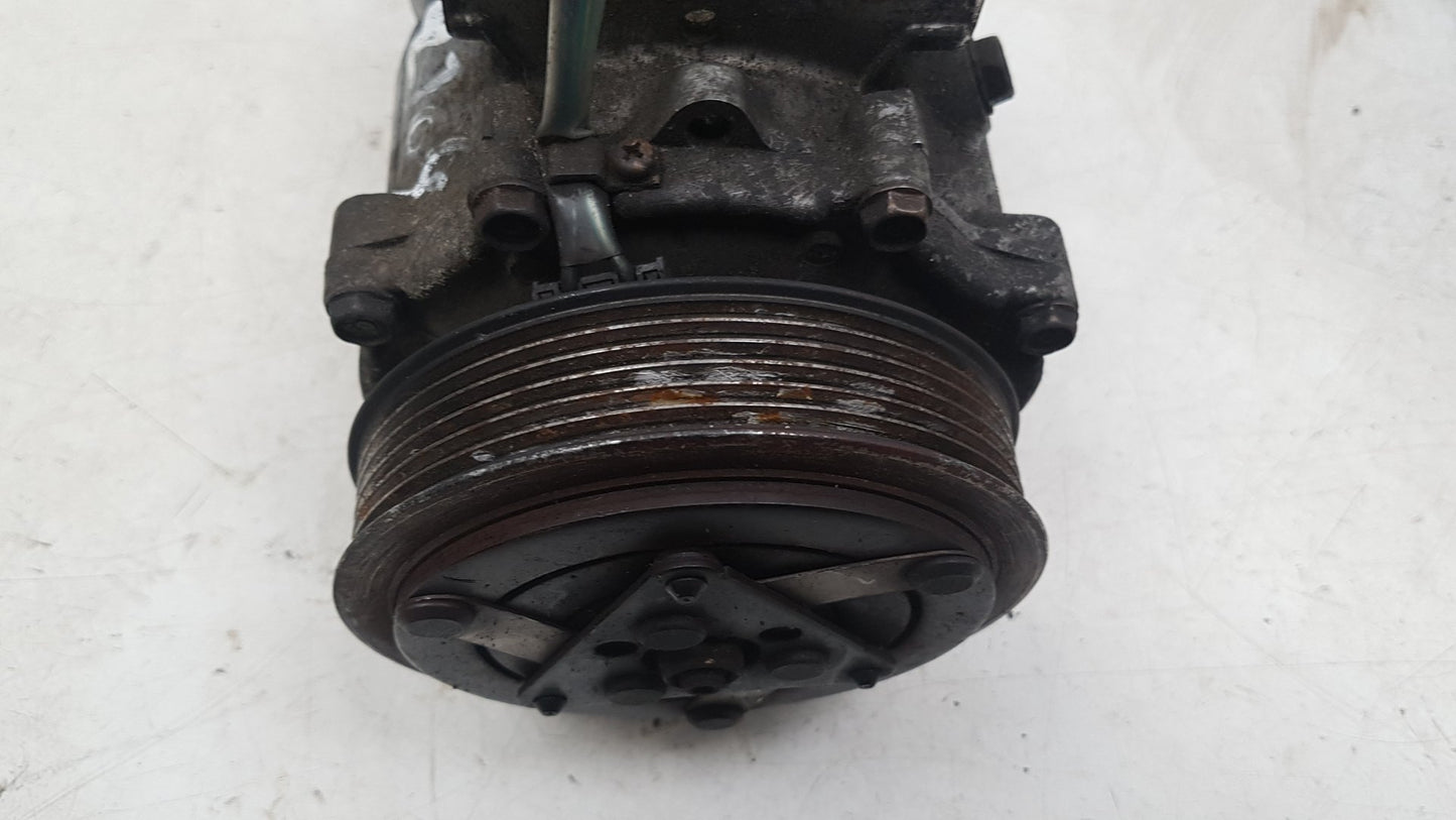 2006 - 2013 Volvo C30  Hatchback A/C Compressor 31291881