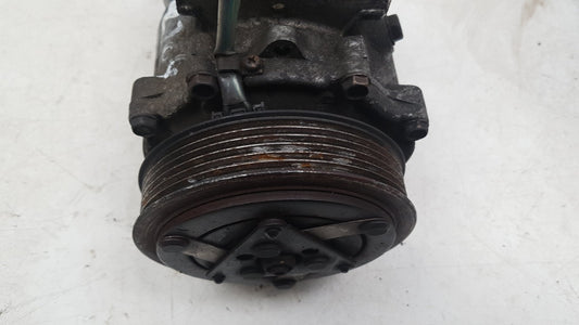 2006 - 2013 Volvo C30  Hatchback A/C Compressor 31291881