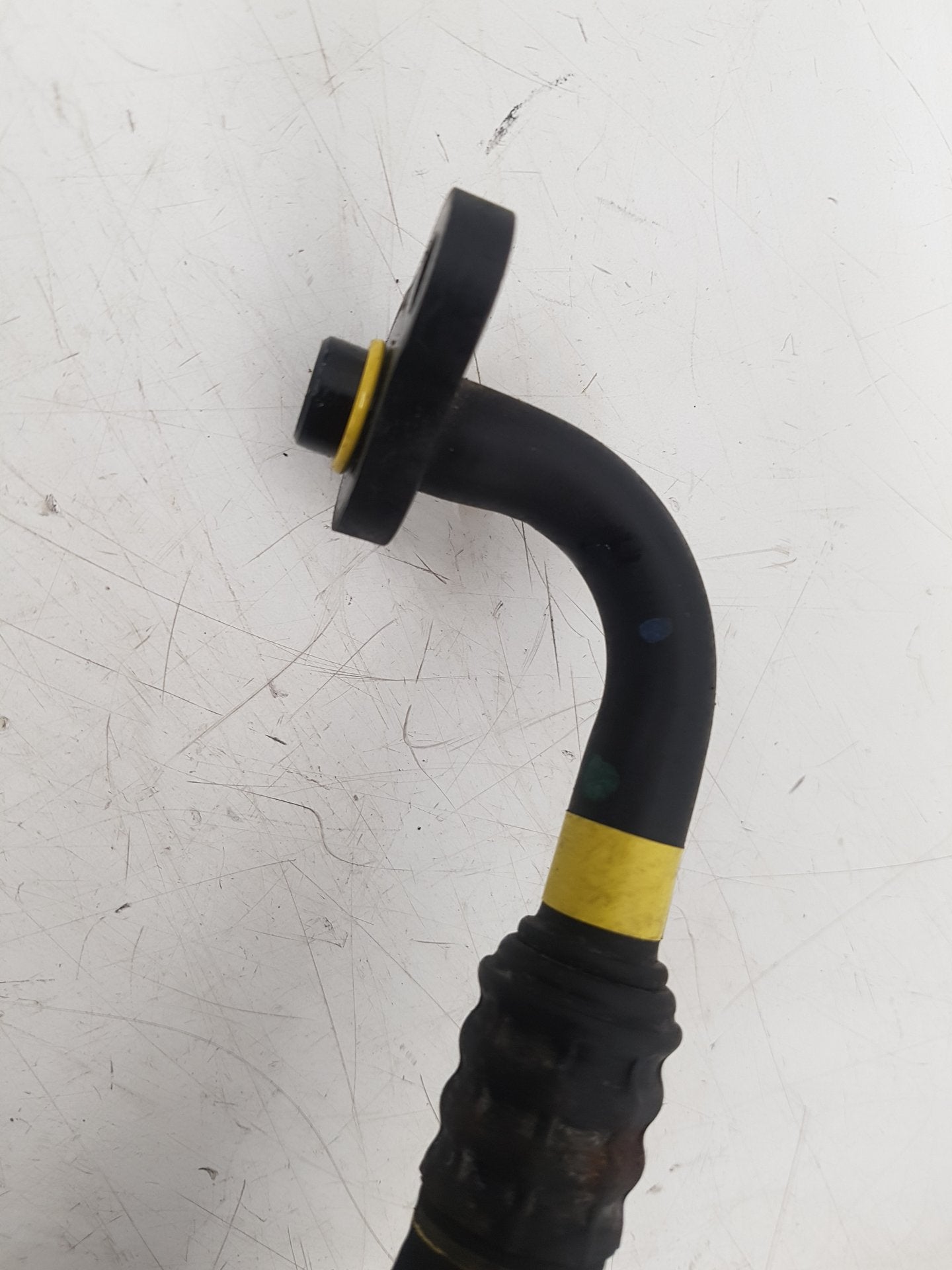 2002 - 2006 Volvo XC90  Estate A/C Pipe  30676623