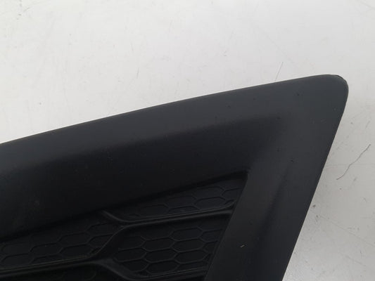 2006 - 2012 Volvo C30  Hatchback Left Fog Light Cover 31323409