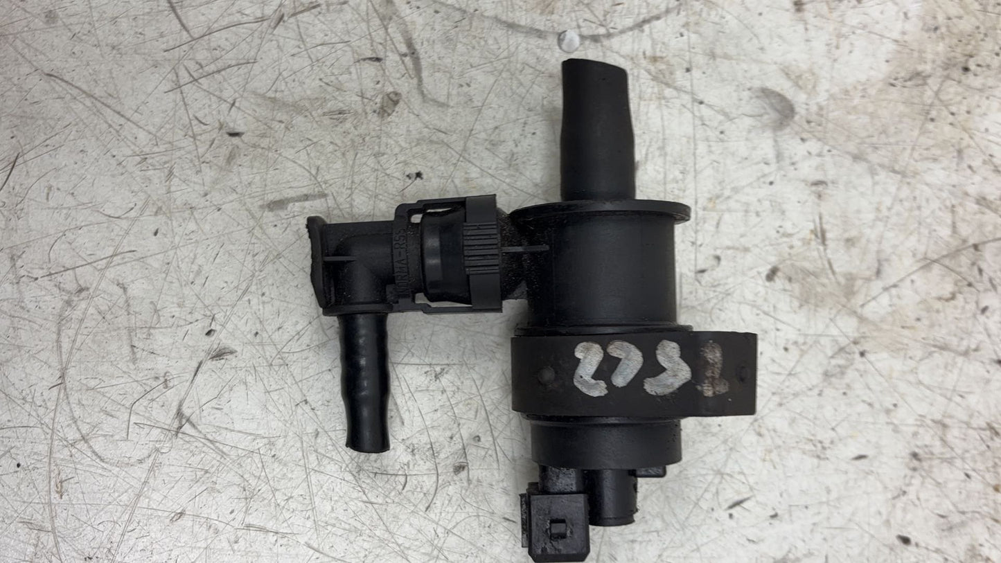 2010 - 2017 Volvo XC60  Estate VACUUM CONTROL SOLENOID VALVE 31104896