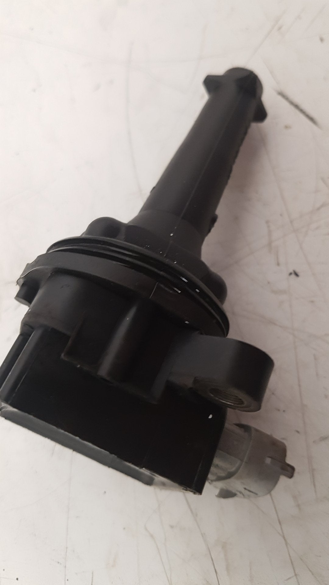 2005 Volvo S60  Saloon Coil Pack 30713417