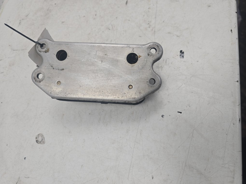 2002 - 2006 Volvo XC90  Estate Engine Oil Cooler 30622090