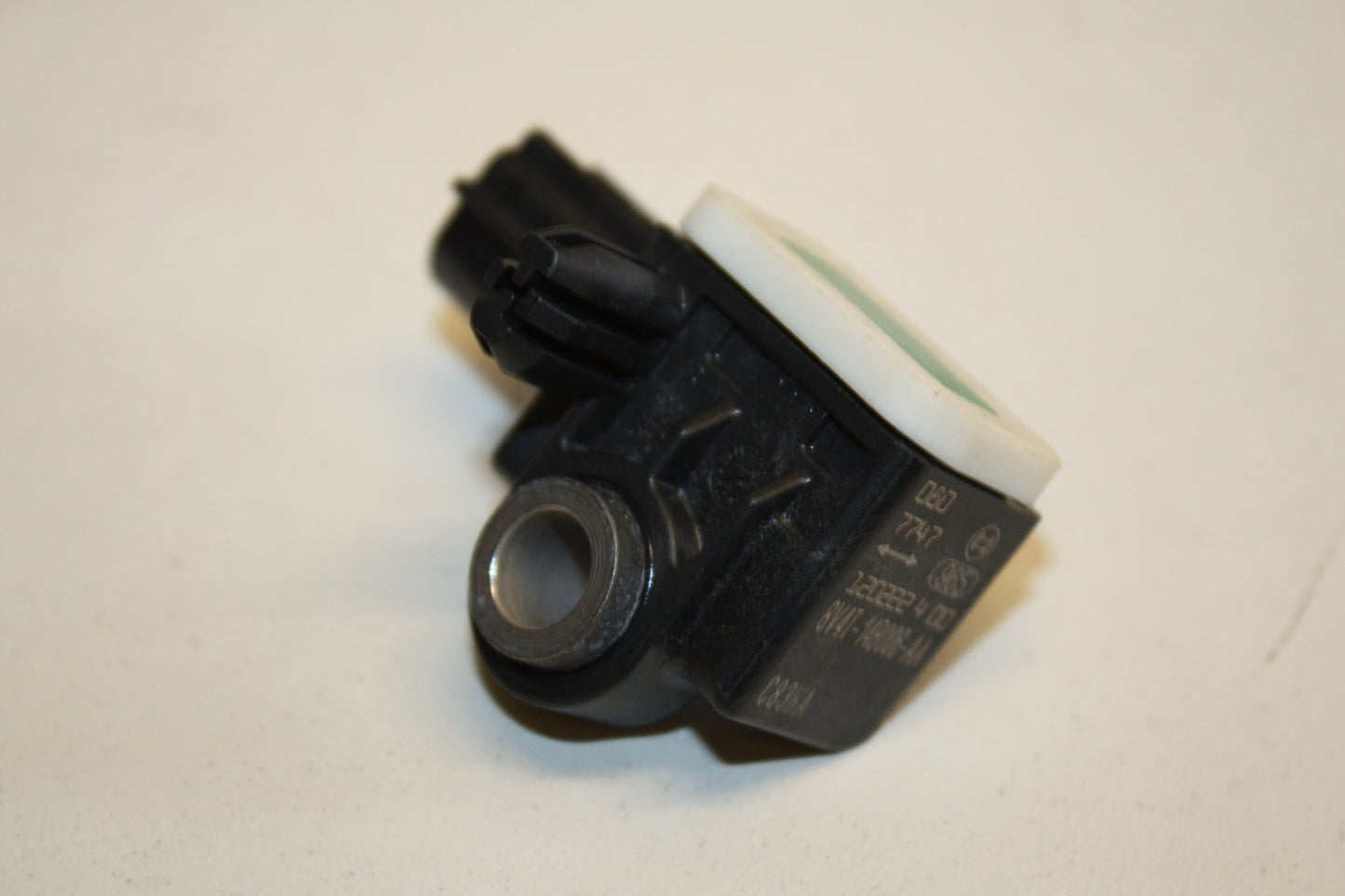 2010 - 2018 Volvo V60   Crash Sensor