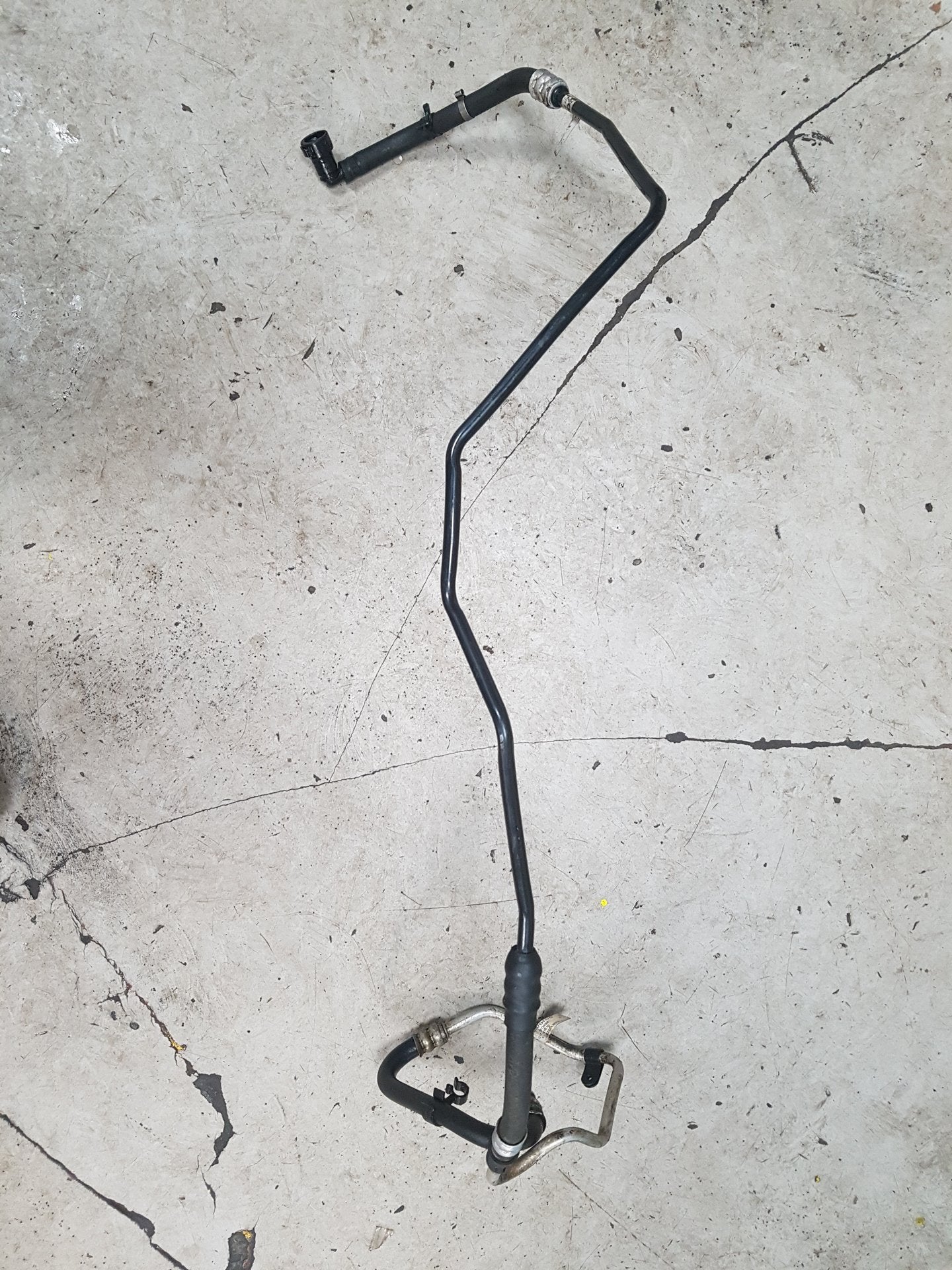 2010 - 2016 Volvo S80  Saloon Power Steering Pump Pipe 31280864