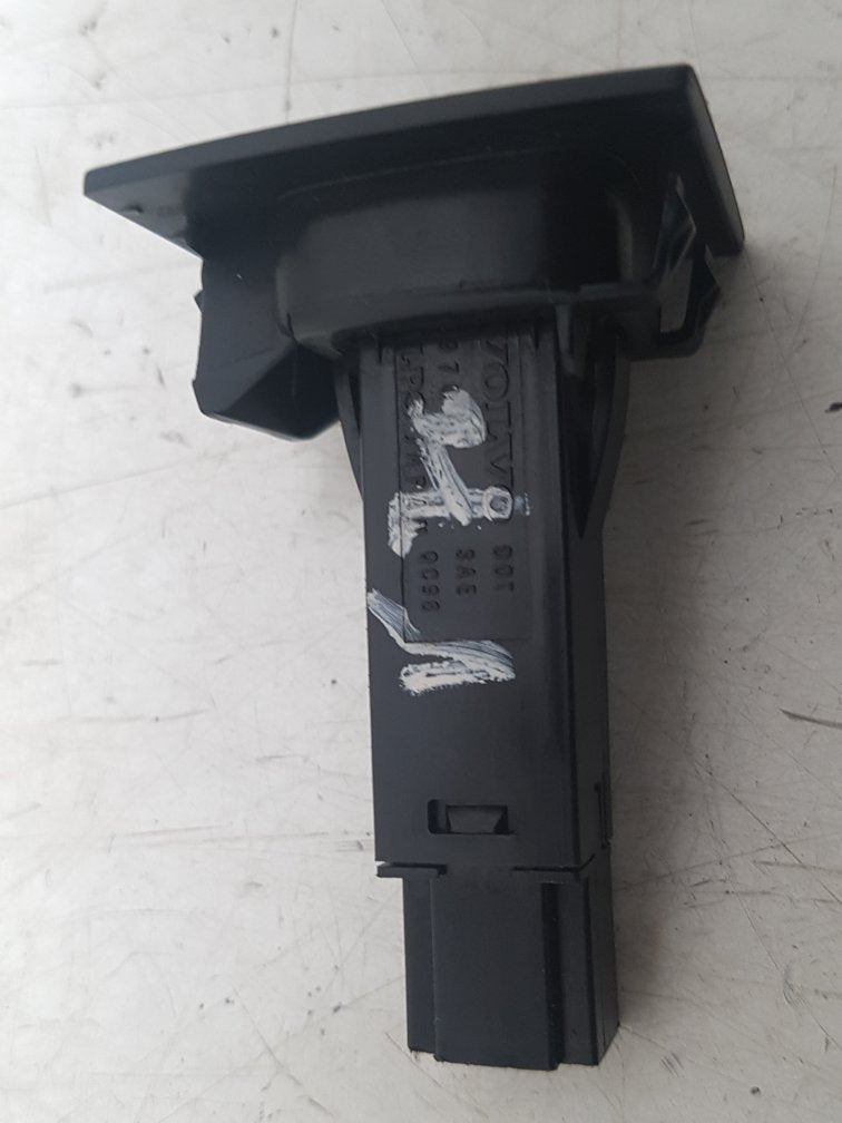 2010 - 2015 Volvo V70  Estate Hazard Switch Control Panel 9123685