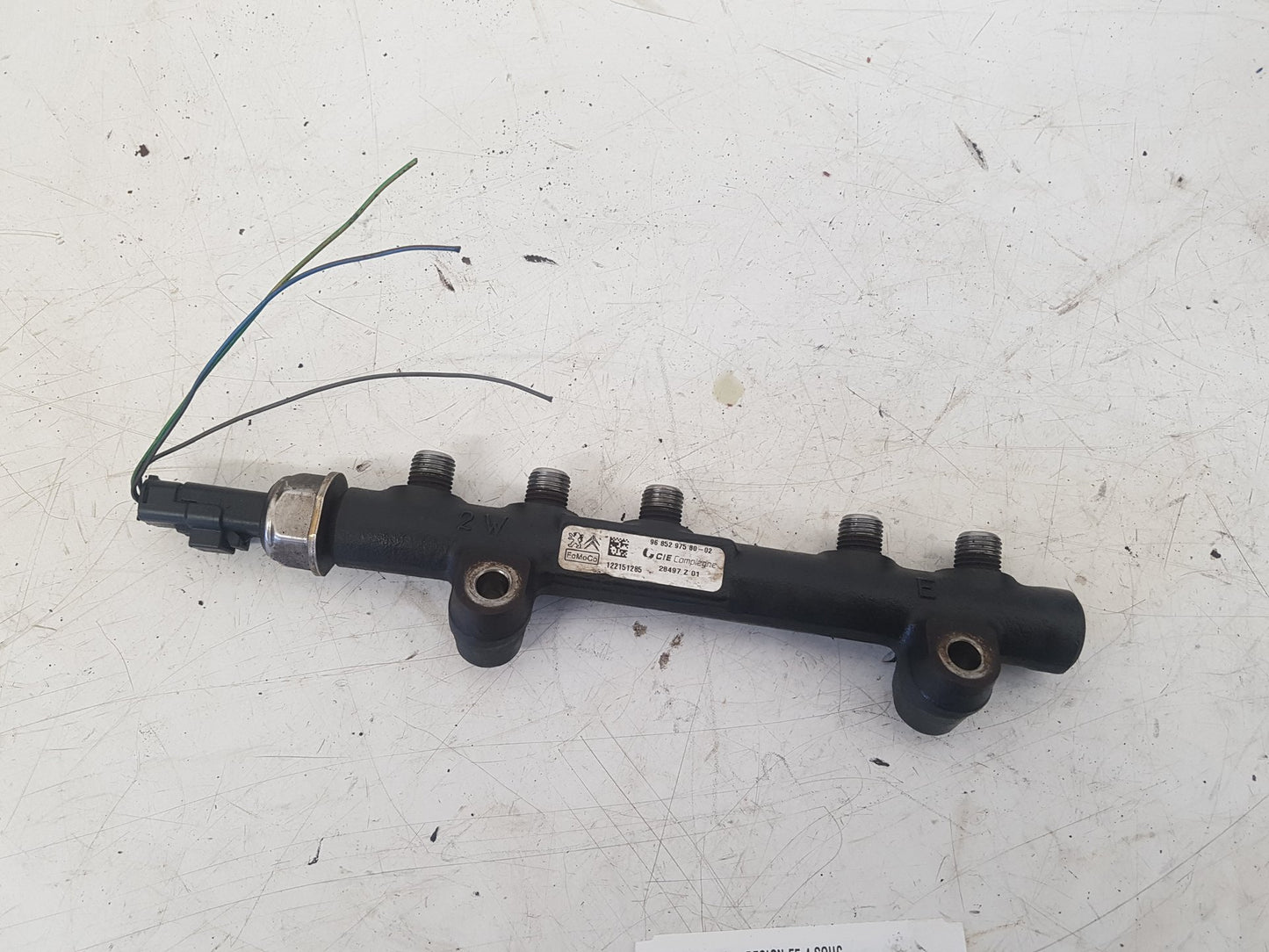 2012 Volvo S60  Saloon Injection Rail 112350864
