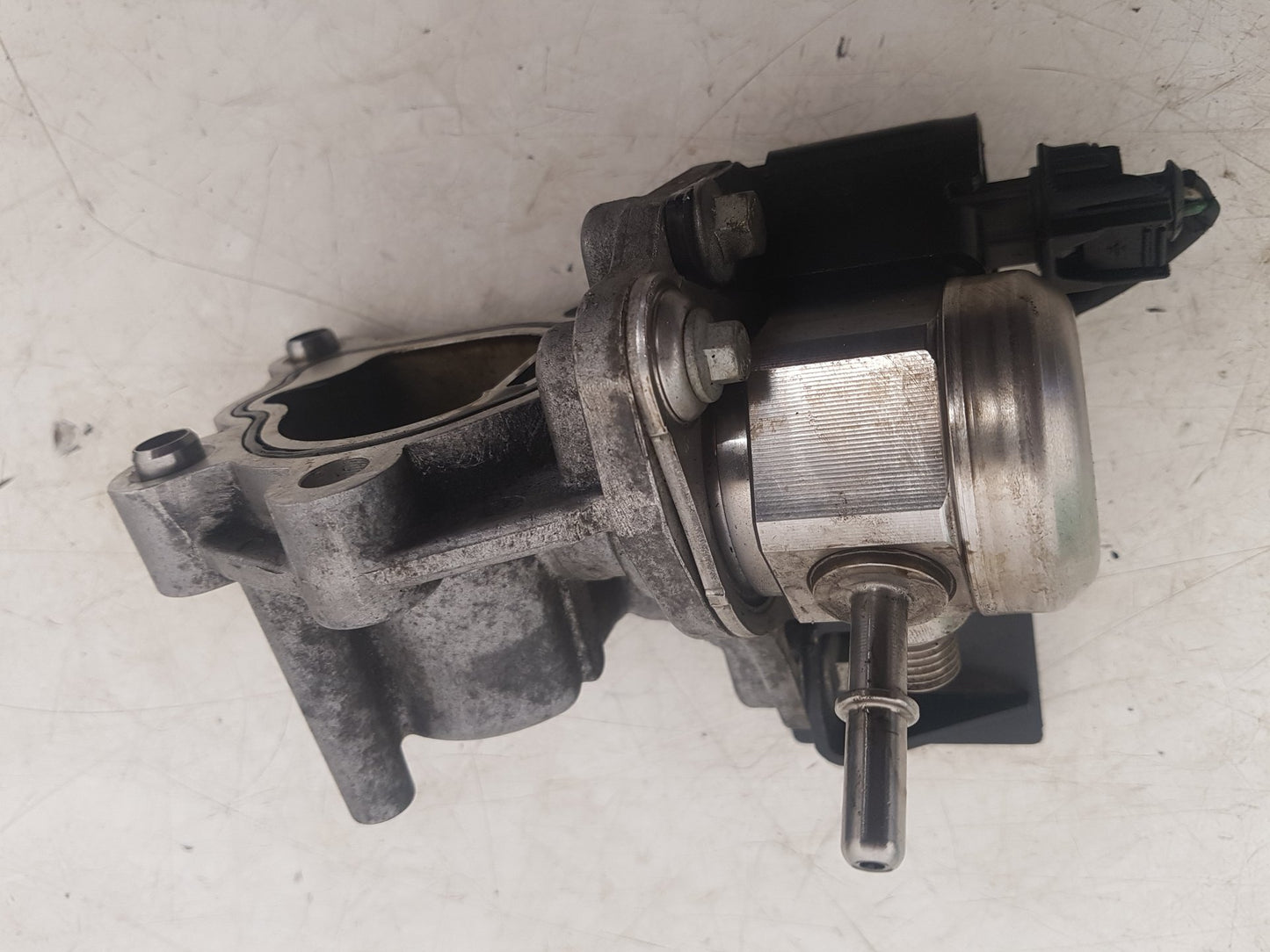 2010 - 2017 Volvo XC60  Estate Fuel Injection Pump CJ5E-9B374-BA