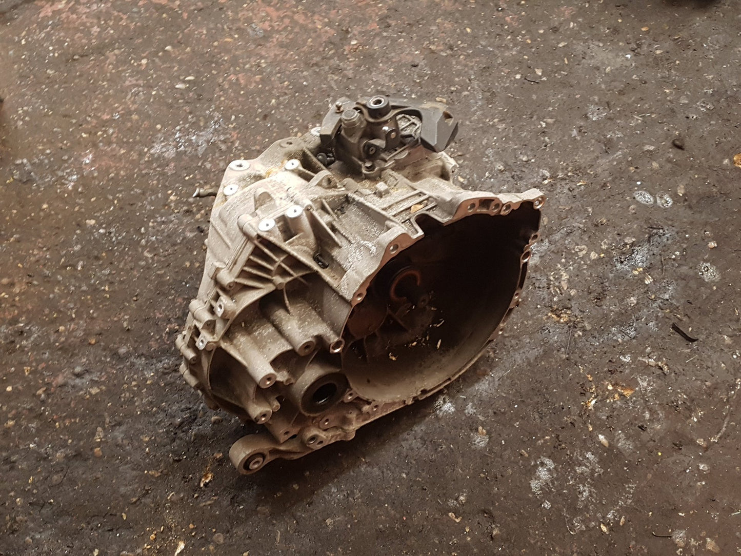 2015 - 2021 Volvo V40  Hatchback Manual Gearbox 1285236