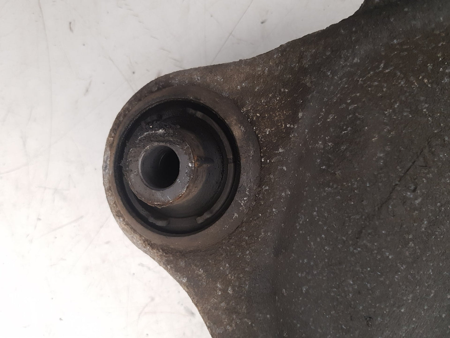 2010 - 2013 Volvo V60  Estate Left Front Lower Control Arm
