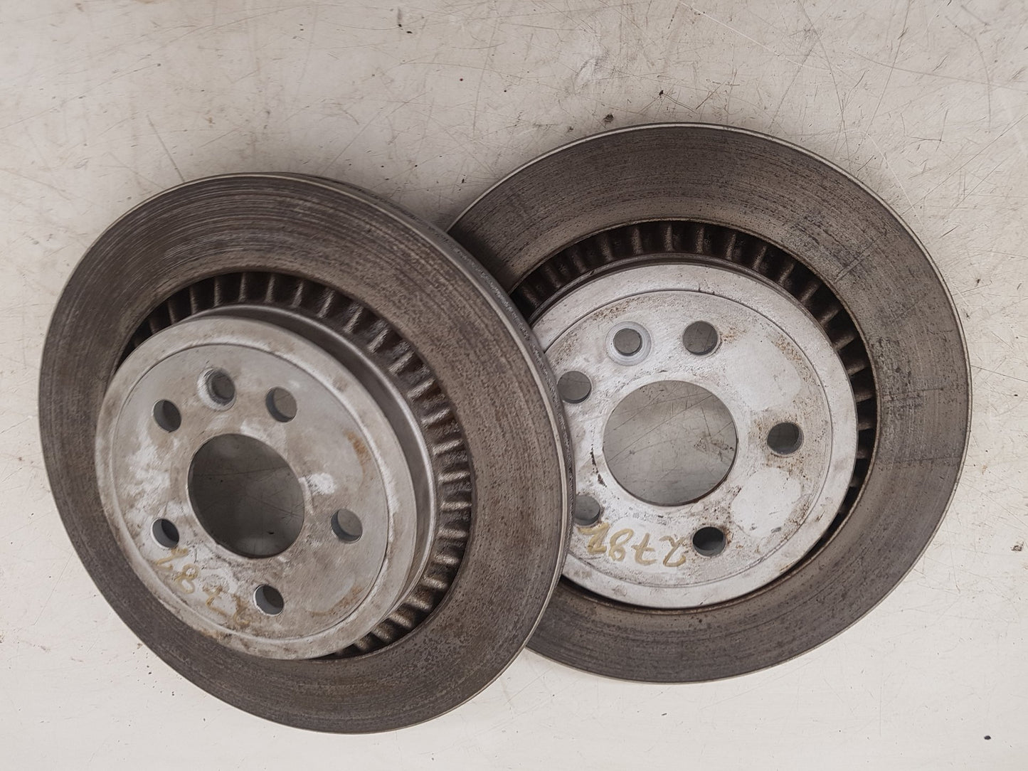 2010 - 2017 Volvo XC60  Estate BRAKE DISCS (REAR PAIR) 31277357