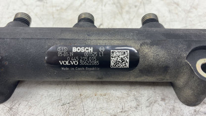 2011 - 2014 Volvo XC90  Estate Injection Rail 30622085