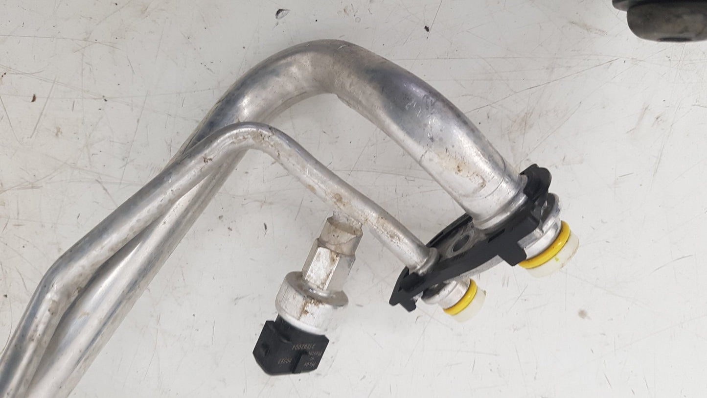 2015 - 2019 Volvo V40 Cross Country  Hatchback A/C Pipe  31467911