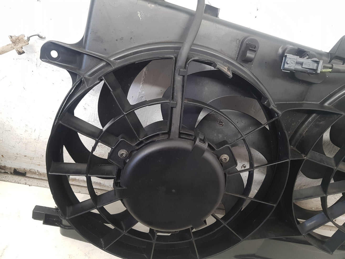 2002 - 2009 Saab 9-5  Estate A/C Fan Motor 45763351
