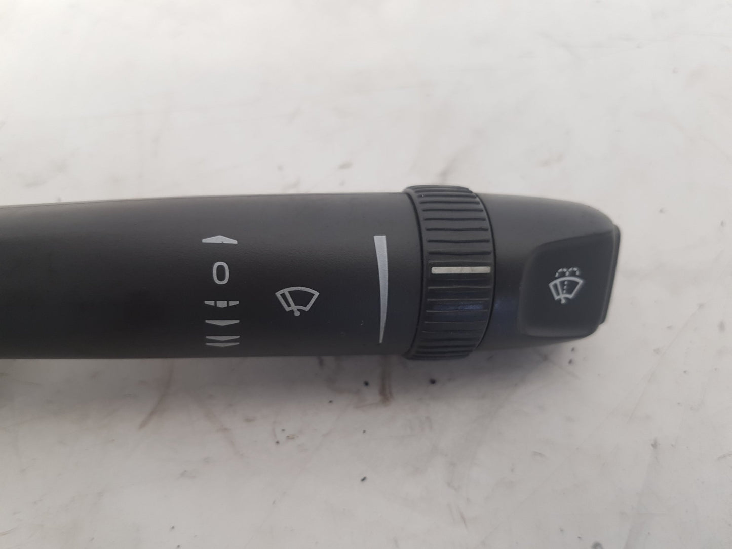 2001 - 2004 Volvo S60  Saloon Wiper Switch 9452387