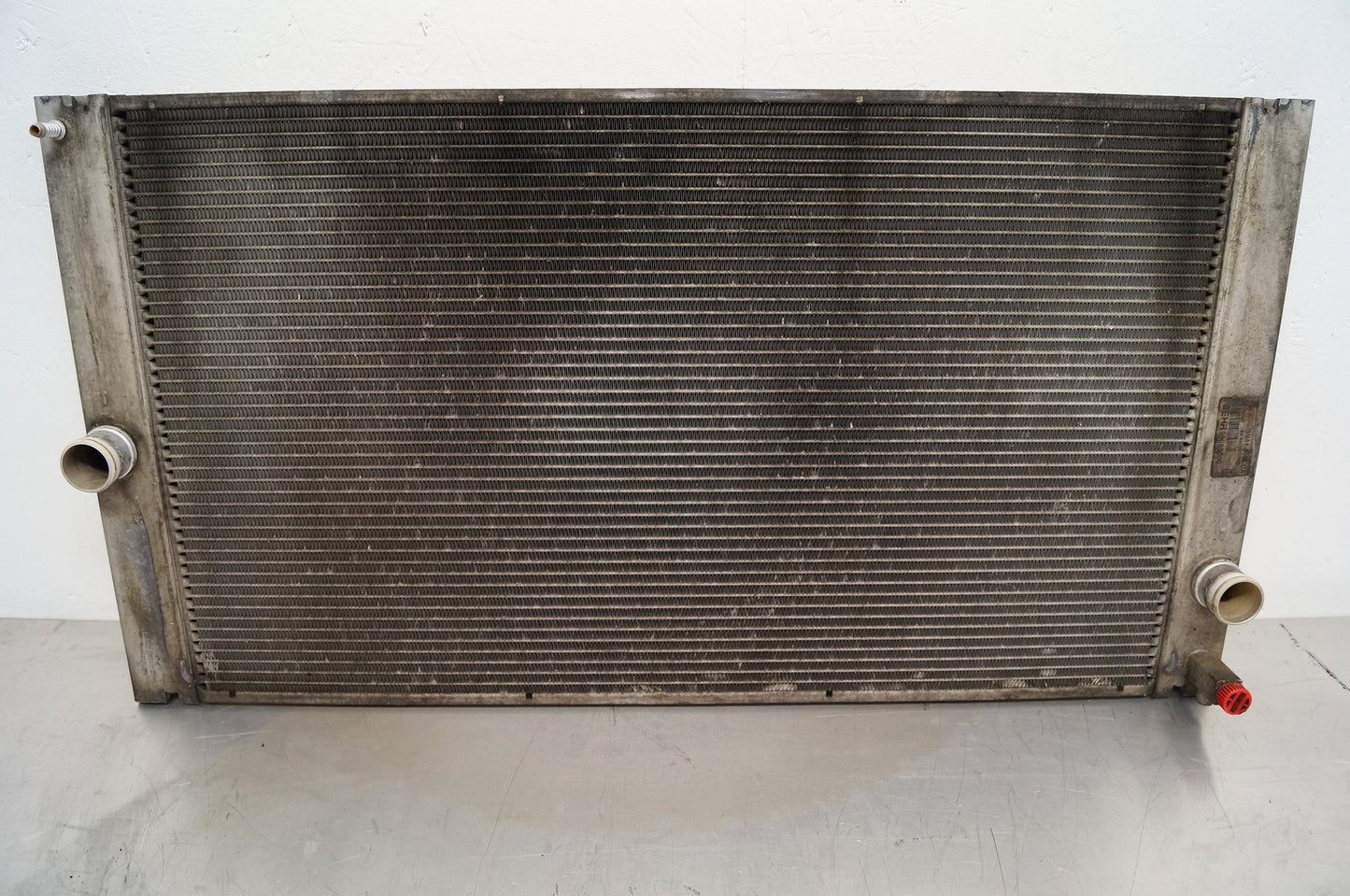 2006 - 2010 Volvo S80   RADIATOR (MANUAL) (A/C CAR) 3M518005DA