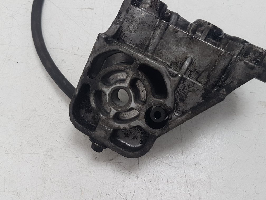 2005 - 2010 Volvo XC90  Estate ENGINE MOUNT HOLDER 30741567
