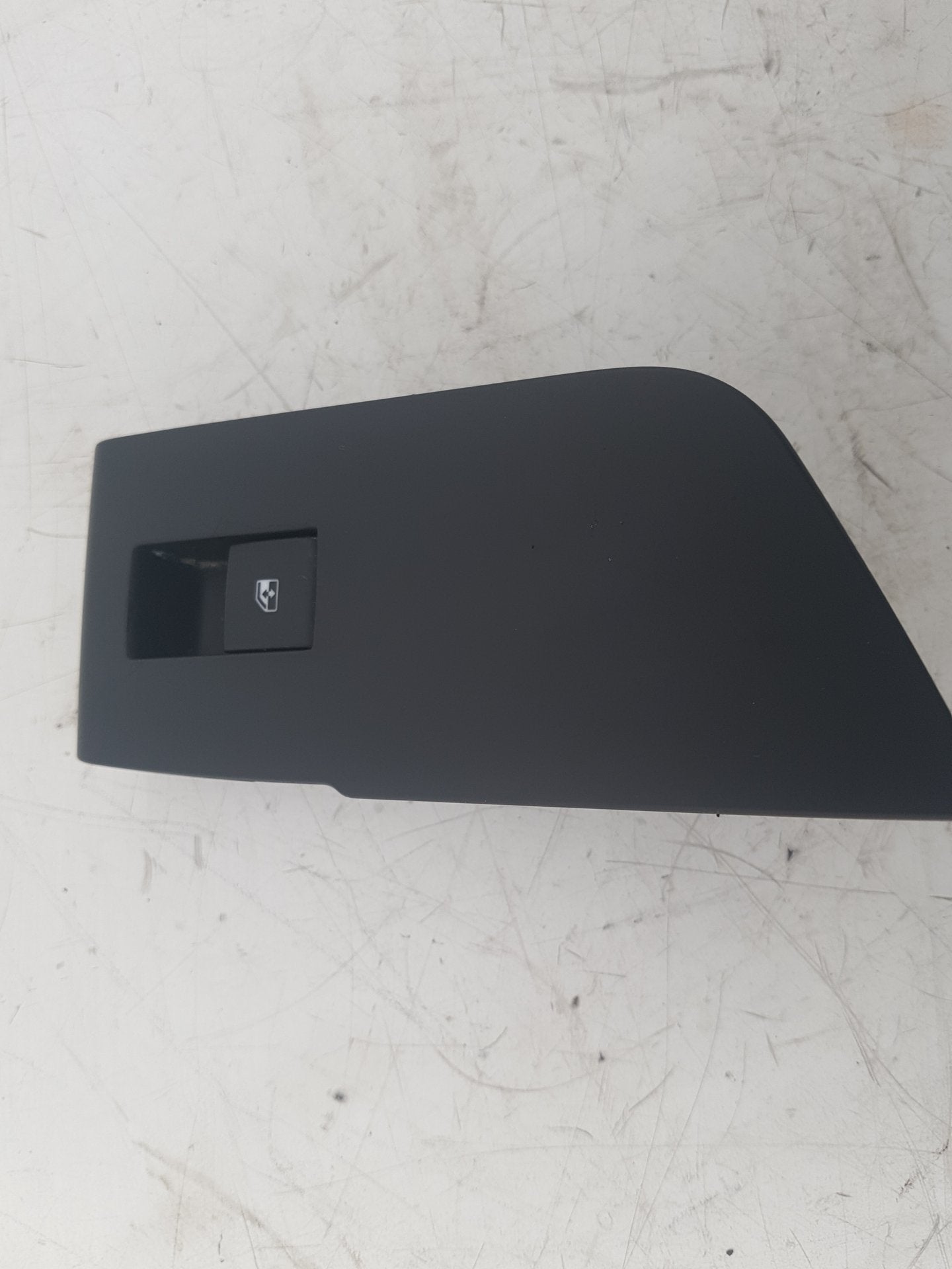 2010 - 2012 Saab 9-5  Saloon Left Front Window Switch 13307906