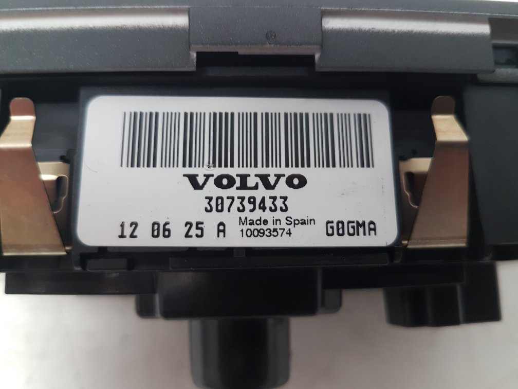 2010 - 2013 Volvo V60  Estate Headlight Switch 30739433