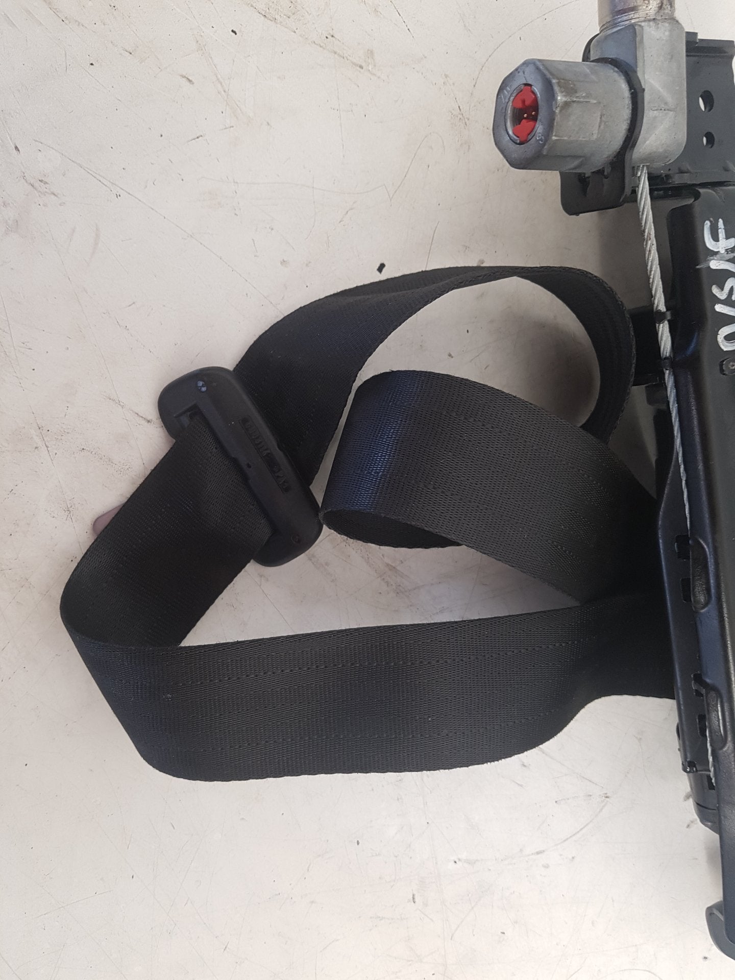 2006 - 2010 Volvo V50  Estate Left Front Seat Belt 8639693