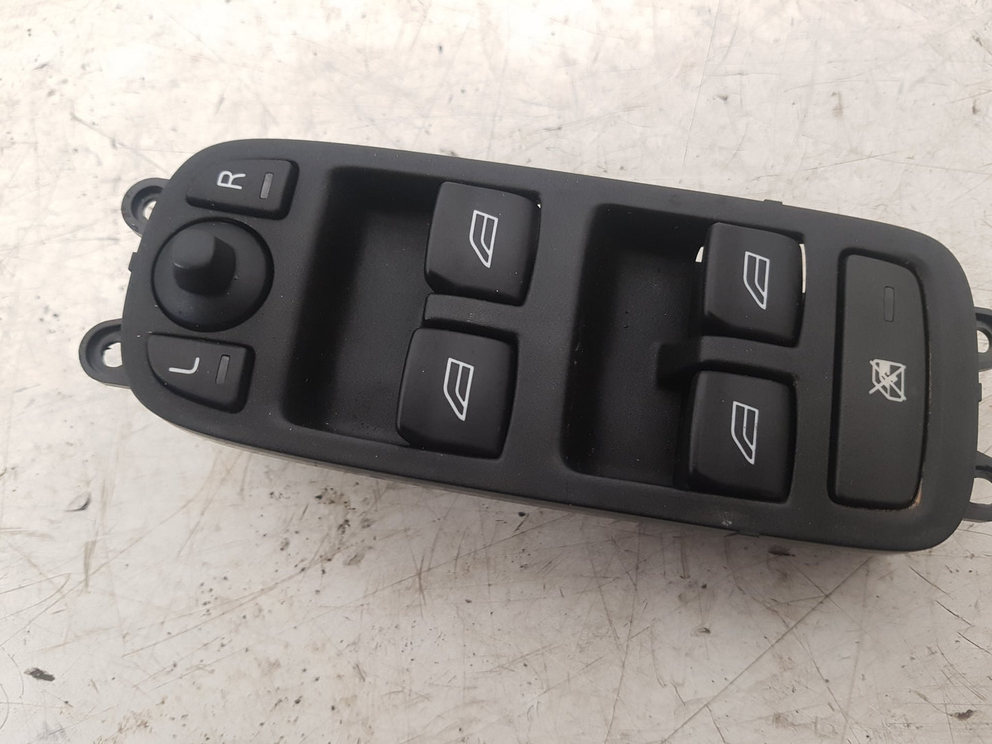 2004 - 2010 Volvo V50  Estate Right Front Window Switch 30746183