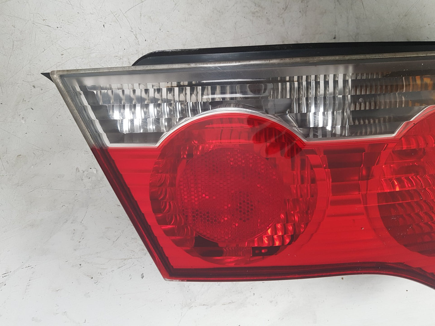 2006 - 2010 Volvo C70  Convertible Left Taillight 31294062