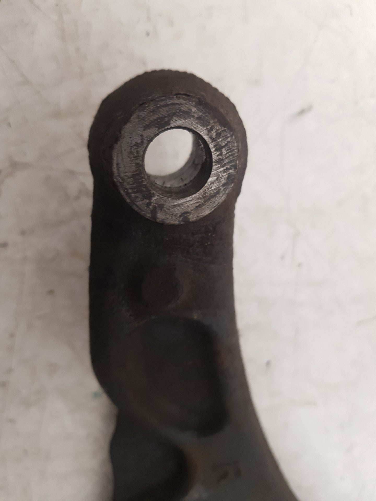 2005 - 2012  Xc90 D5 Se Awd E4 5 Dohc  Estate Right Front Lower Control Arm