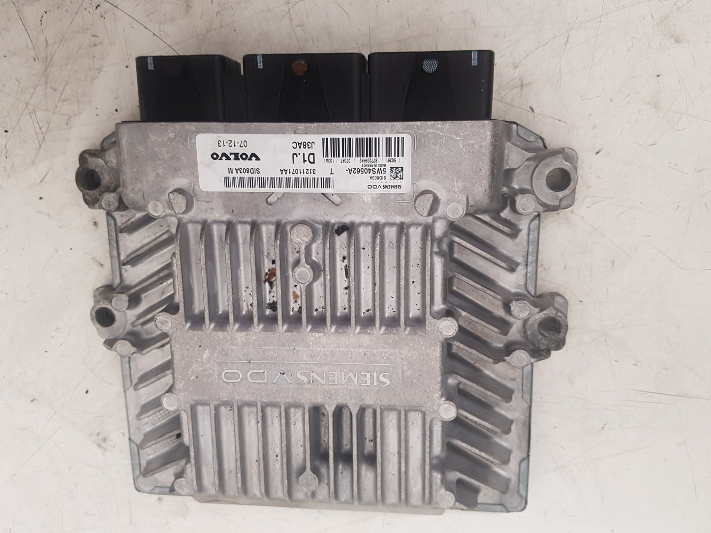 2006 - 2012 Volvo C30  Hatchback Engine ECU 31211071AA