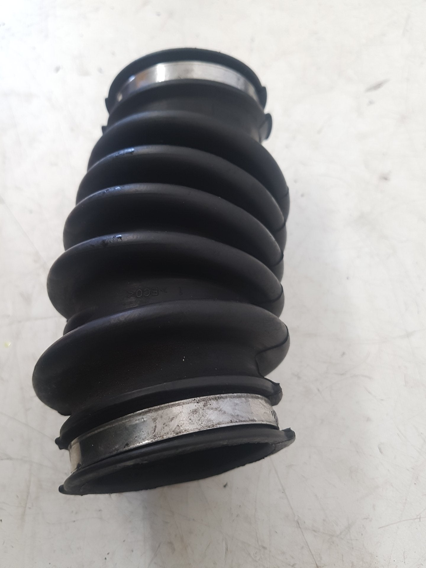 2012 Volvo S60  Saloon AIR FLOW PIPE BG91-9C623-FA
