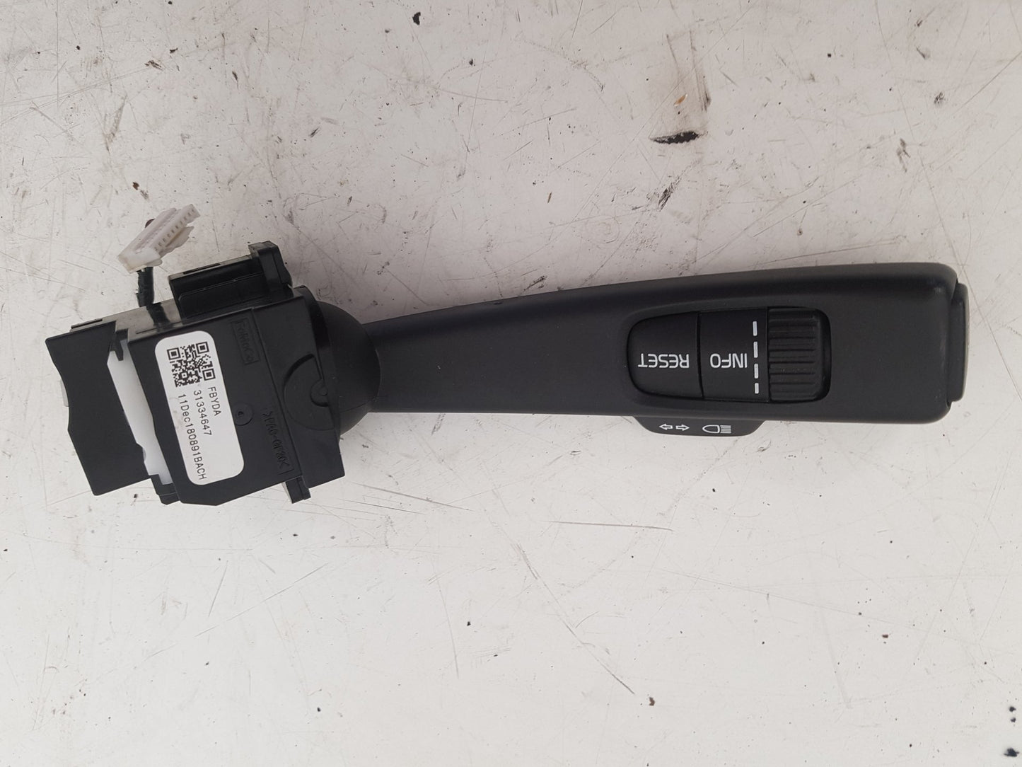 2008 - 2013 Volvo XC60 I 156 Estate Indicator Stalk 31334647