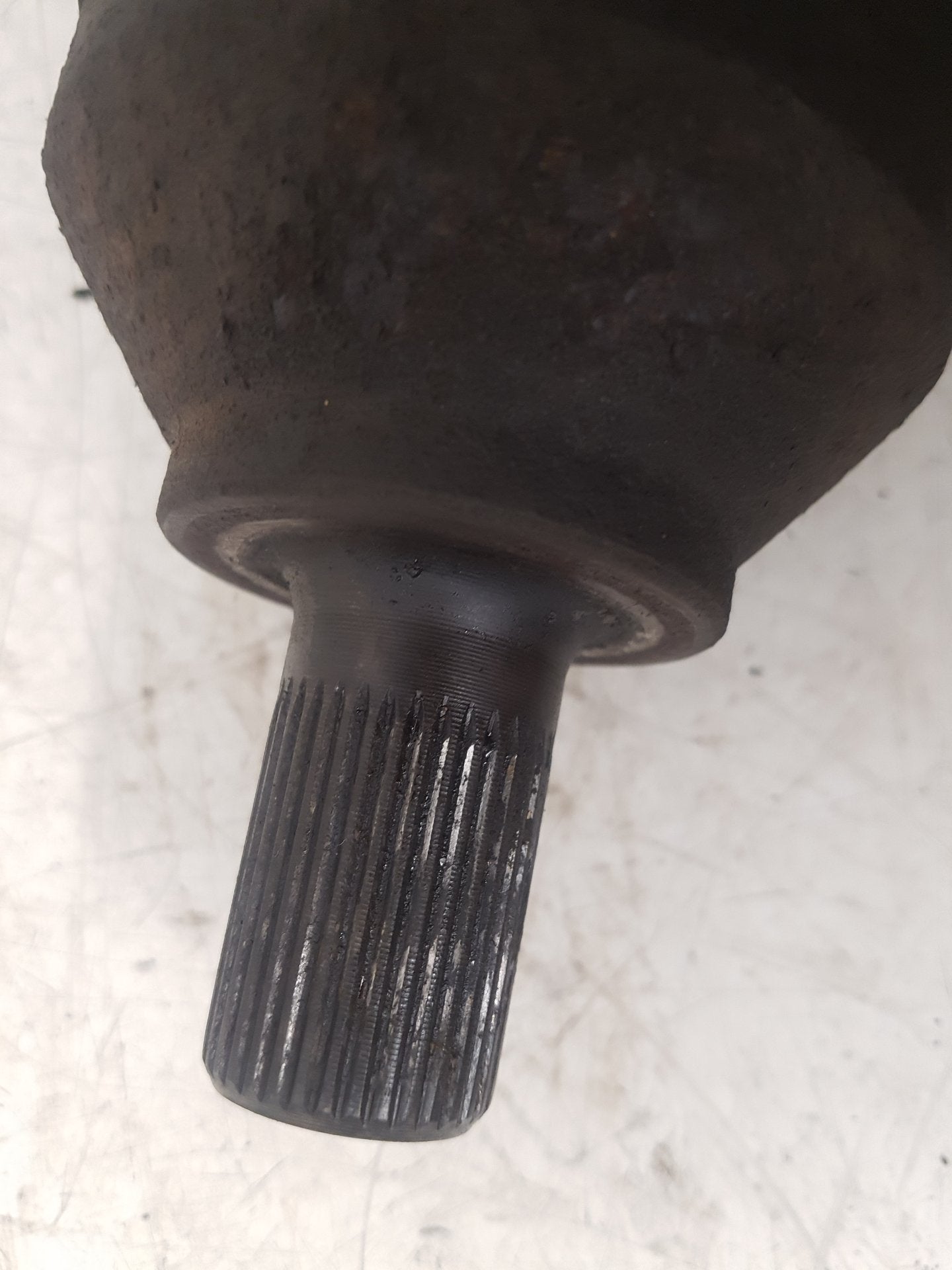 2004 - 2010 Volvo V50   Estate Left Front Drive Axle 30711770