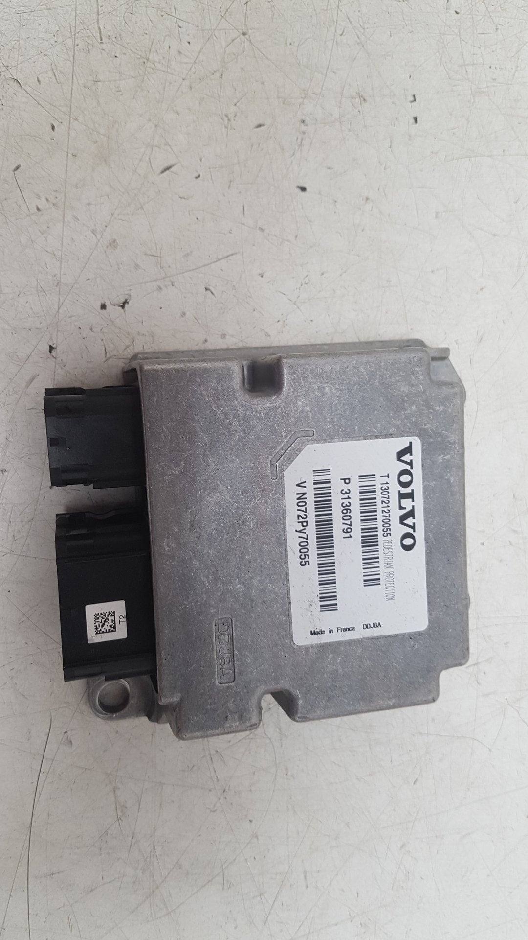 2013 Volvo V40  Hatchback PEDESTRIAN AIRBAG SG ECU CONTROL UNIT 31360791