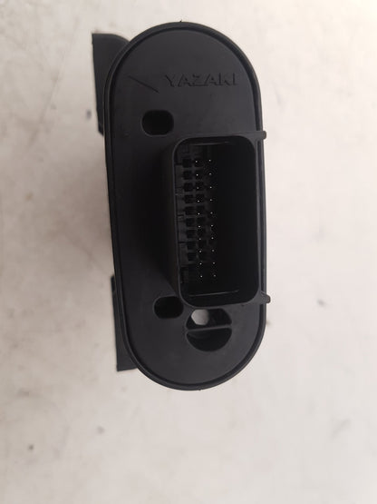 2010 Volvo XC70  Estate LIGHT RELAY (LAMP CONTROL UNIT) 31288565AA
