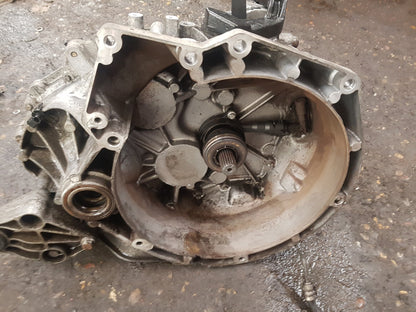 2013 - 2016 Volvo V40 III 525 Hatchback Manual Gearbox 1285218
